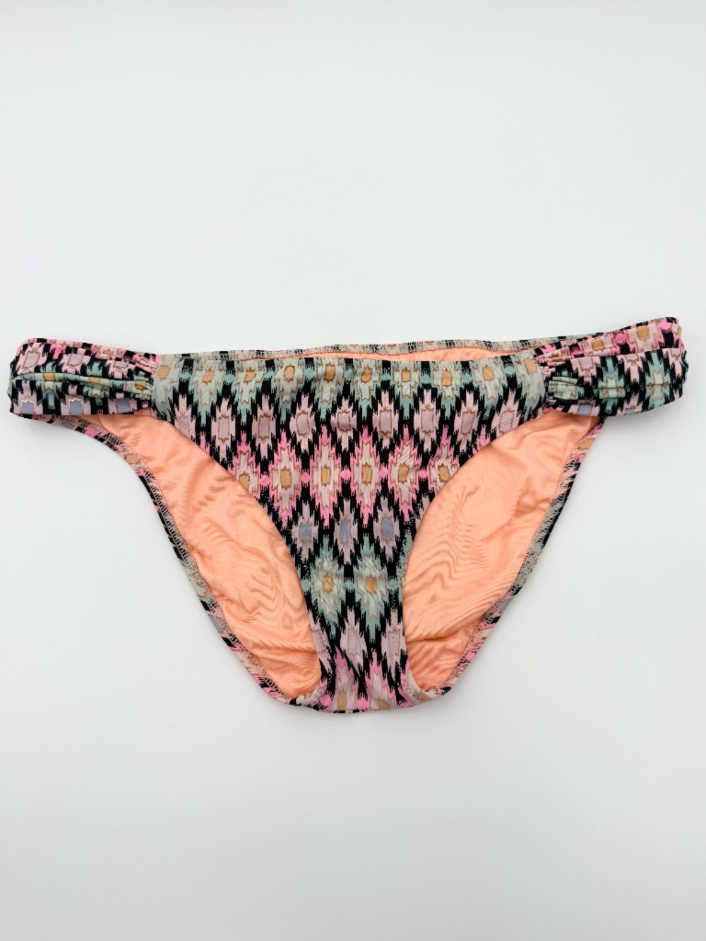 Victoria's Secret The Knockout Bikini Bottom Pastel Aztec Ruched Size M
